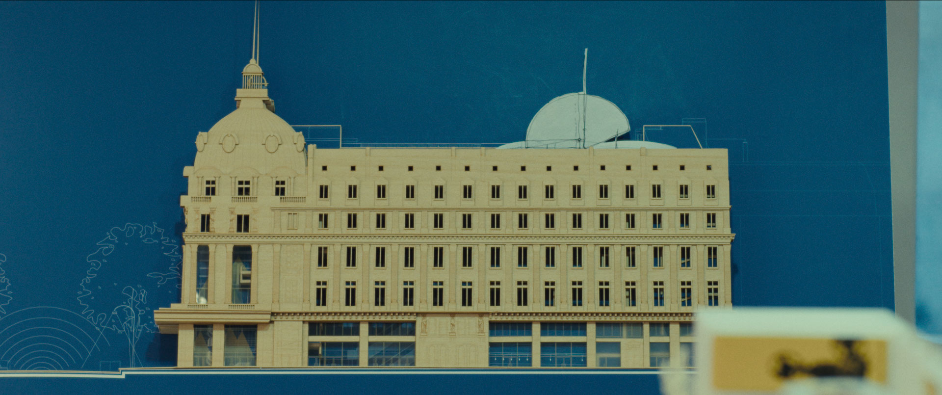 LeChantier1 ©Les Films Pelléas, Pathé, Bande À Part Films